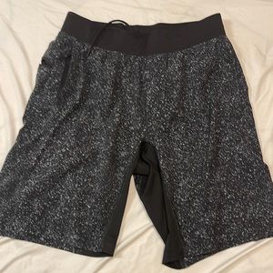 Lululemon Men’s Medium shorts